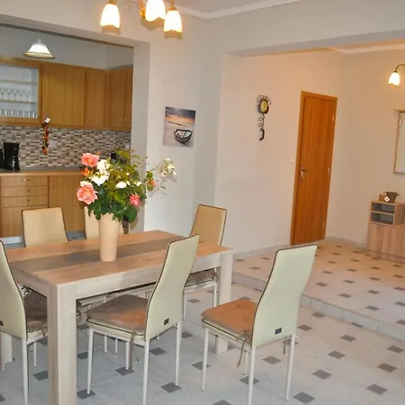 Large By The Pool - Beach, Corfu