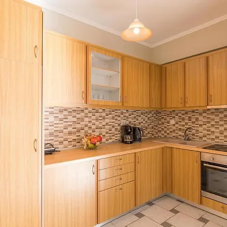 公寓 Large By The Pool - Beach, Corfu *