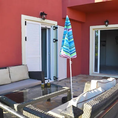 Large By The Pool - Beach, Corfu *