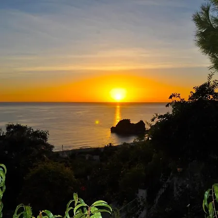 Large By The Pool - Beach, Corfu Apartmán *